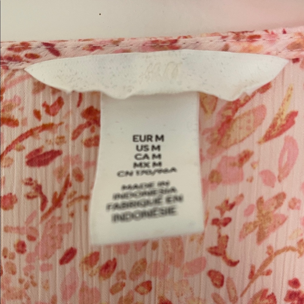 H&M Pink Floral Blouse - Picture 5 of 8
